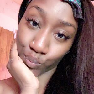 Meet your Posher, Alexandria